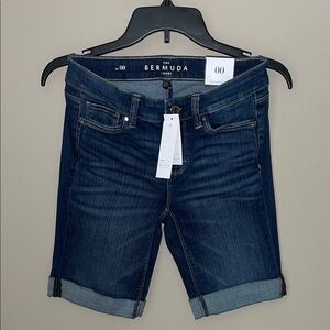WHBM Bermuda Dark Wash Medium Wash Denim Shorts Capri NWT Size 00 XS Women White